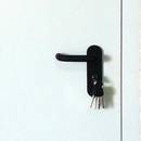 Полуторапольная дверь с круглым стеклом (RAL 9016)